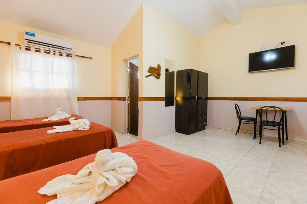 Hotel Turin Villa Carlos Paz Exteriör bild